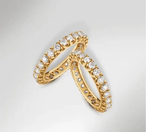 Par de alianças eternity em ouro amarelo