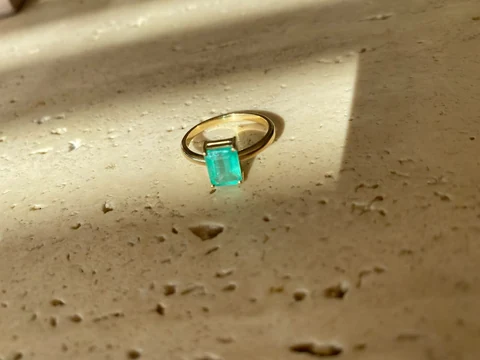 Solitário em ouro amarelo